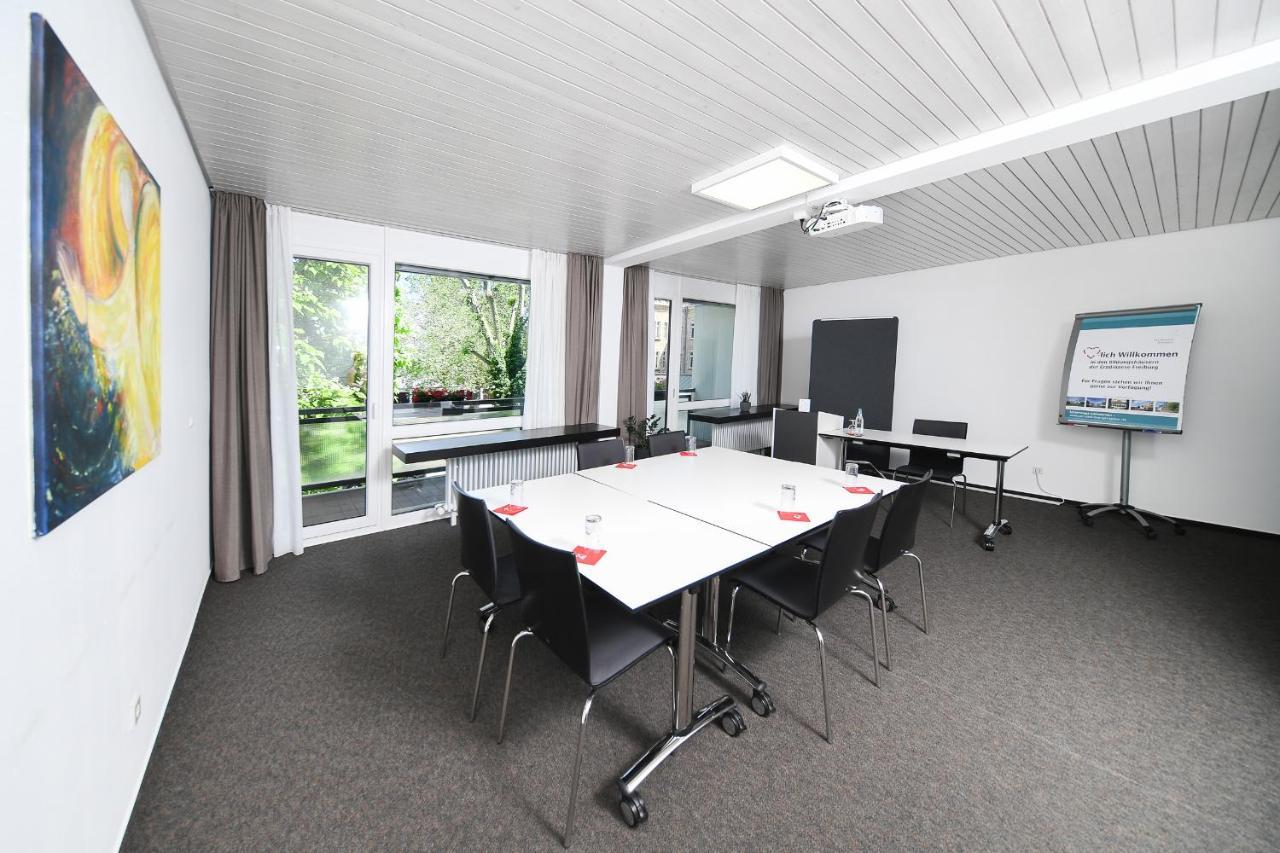 Bildungshaus St. Bernhard - Wohnen Und Tagen Hotel Rastatt Ngoại thất bức ảnh