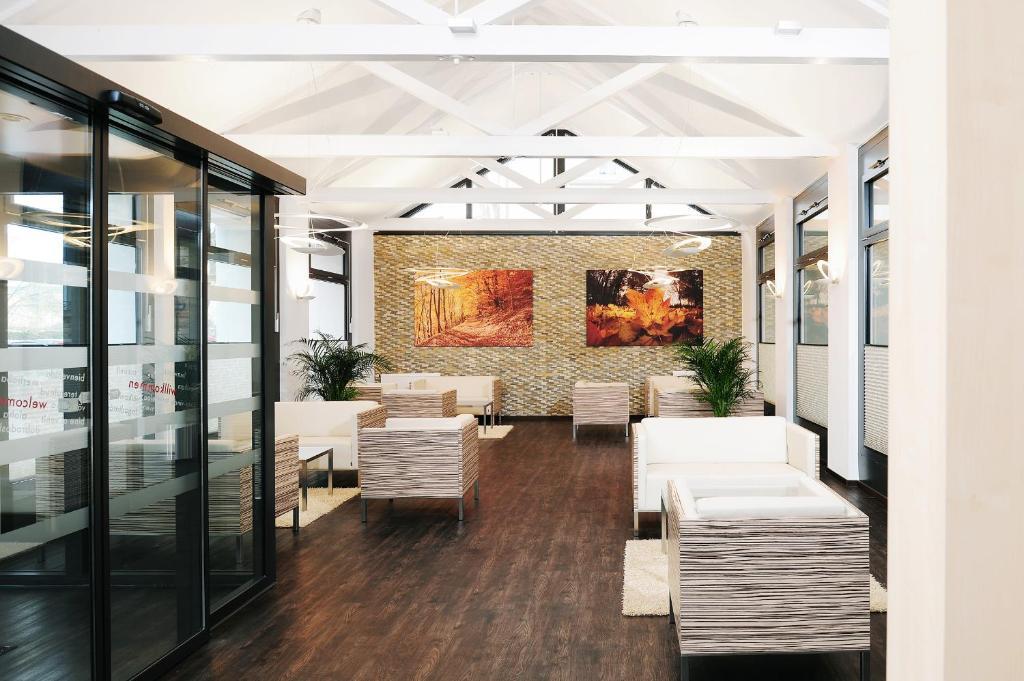 Bildungshaus St. Bernhard - Wohnen Und Tagen Hotel Rastatt Ngoại thất bức ảnh